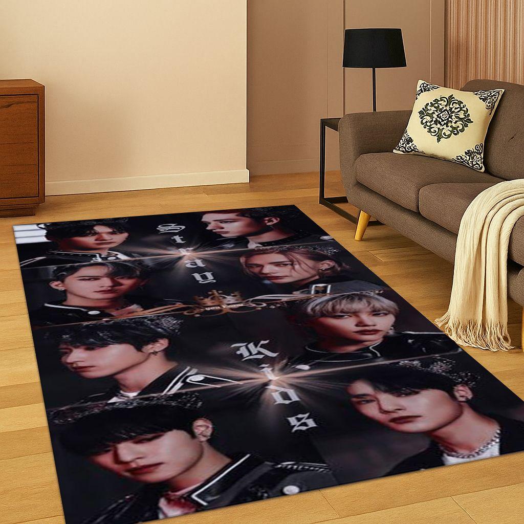 Kpop Star S-Stray Kids Hyunjin Carpet Rug for Bedroom Living Room Sofa Home Doormat Home Decor,Area Rug Non-slip Floor Mat Gift