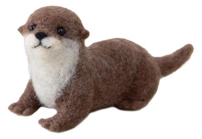 Hamanaka Wool Felt Kit Animals Made with Needle Felt Otter H441-500