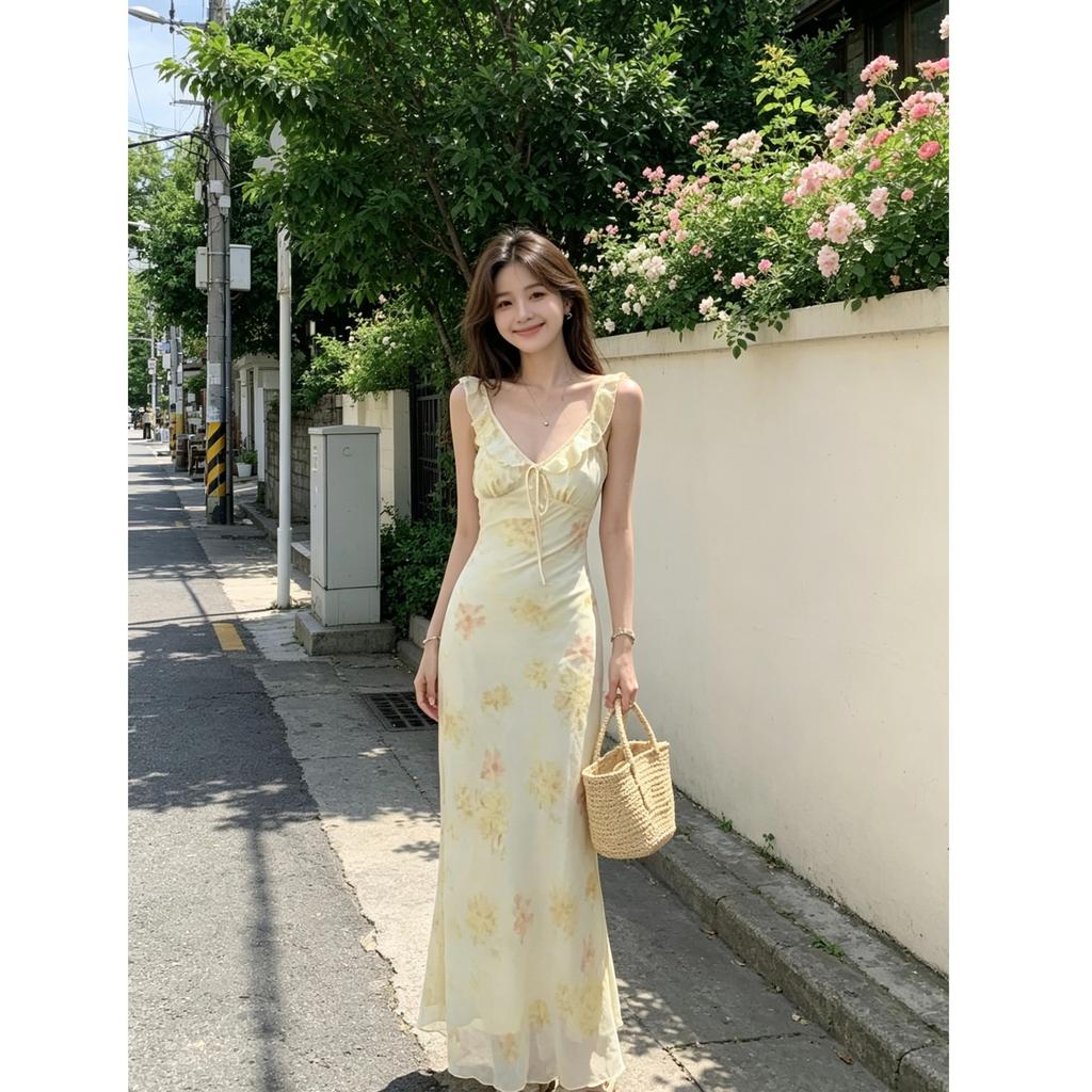 French V-neck sleeveless floral dress for women's 2026 summer new high-end waist and thin temperament printed long dress