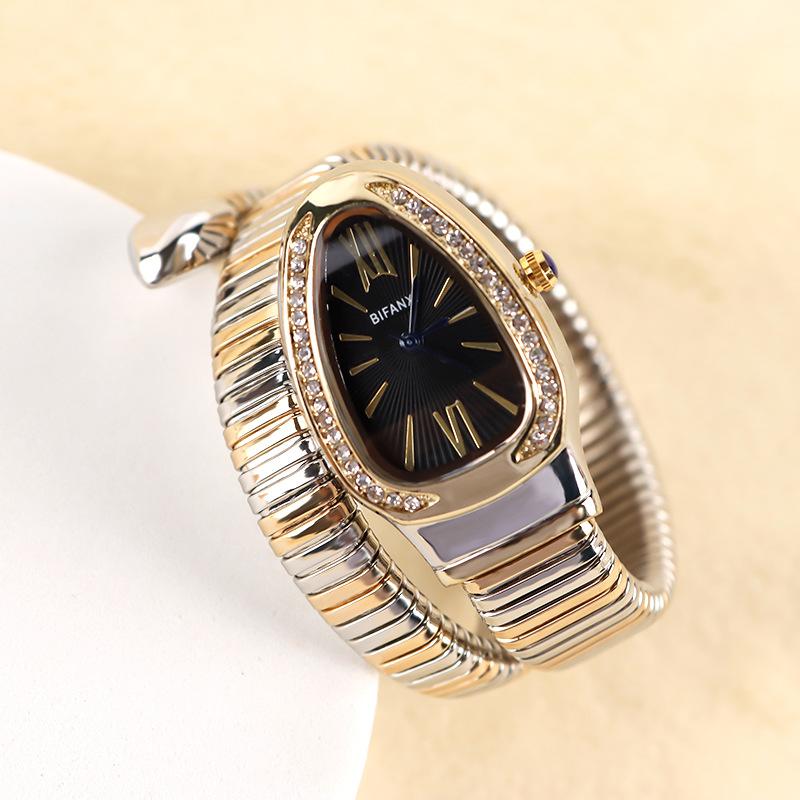 Women Quartz Watch Luxury Diamond Vintage Roman Numerals Gold Case Bangle Bracelet Orologio Watches Ladies Wristwatch