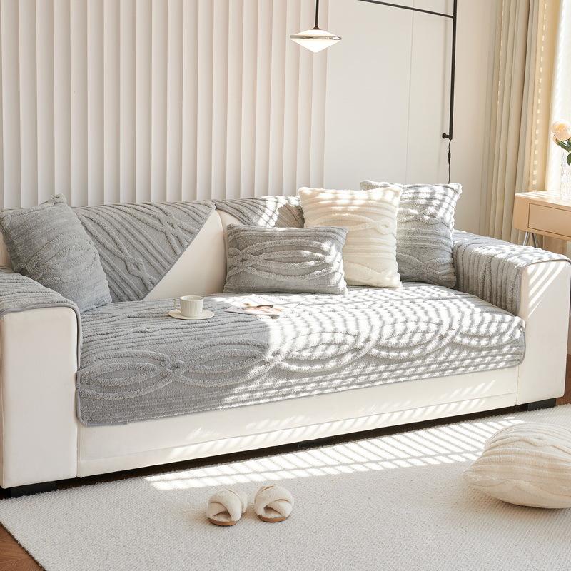 Sofa Cushion Thickened Fleece Cushion Autumn and Winter New Non-Slip Cover Cloth Shu Cotton Velvet Coral Velvet Sofa Cover