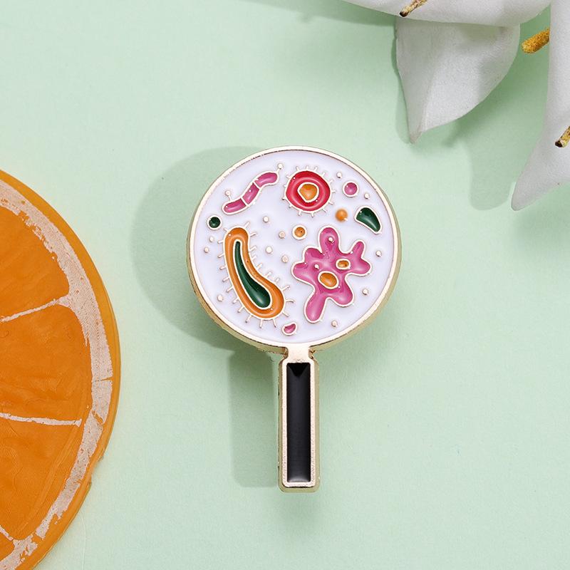 Spilla smaltata ingranditore batterico da laboratorio, spilla da bavero per microscopio, parassita, microbo, laboratorio scientifico, gioiello alla moda, regalo
