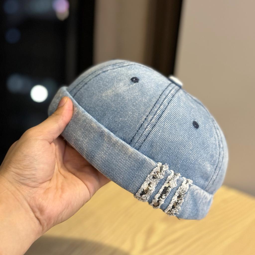American Retro Old Washed Denim Melon Cap for Men and Women Versatile Face-showing Small Dome Hip Hop Street Landlord Hat