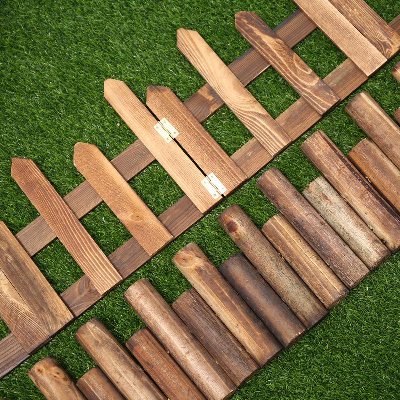Outdoor Anticorrosive Wooden Garden Fence with Stakes