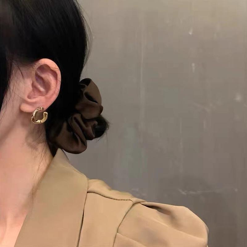 Silver needle earrings women's trend retro style exaggerated cold wind metal chain earrings