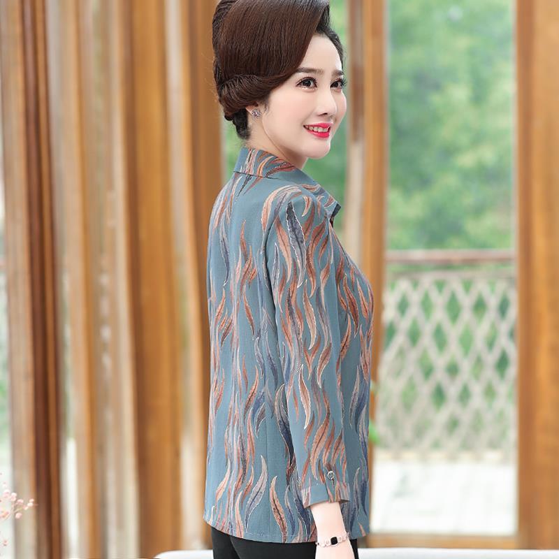 Fashionable Loose Fit Shirt for Middle Aged Women Elegant Plus Size Blouse Long Sleeve Summer Casual Tops for Moms