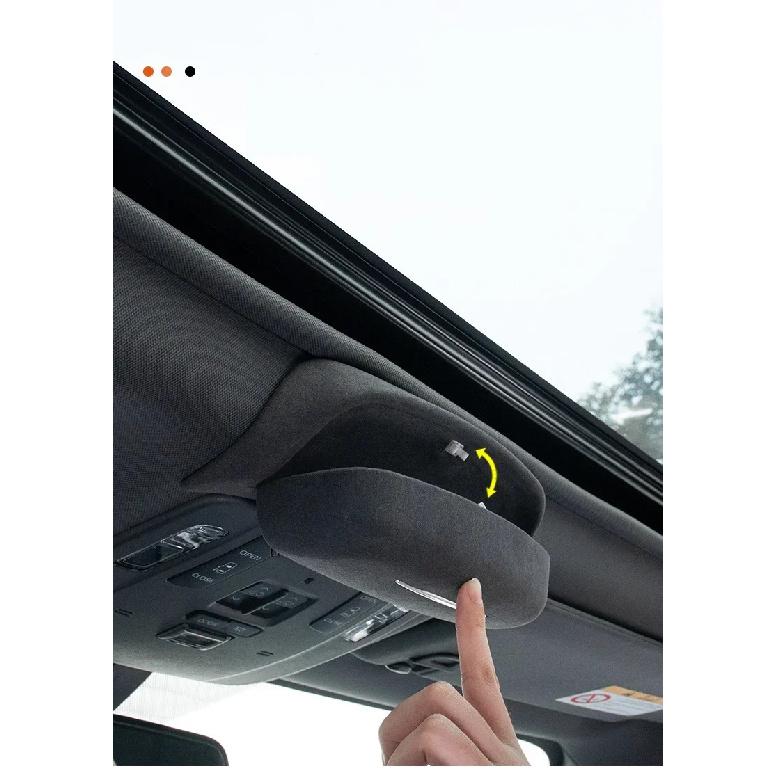 New Car Glasses Holder Case Sunglasses Glasses Storage Box for Toyota Sienna 2021-2024 Auto Interior Accessories