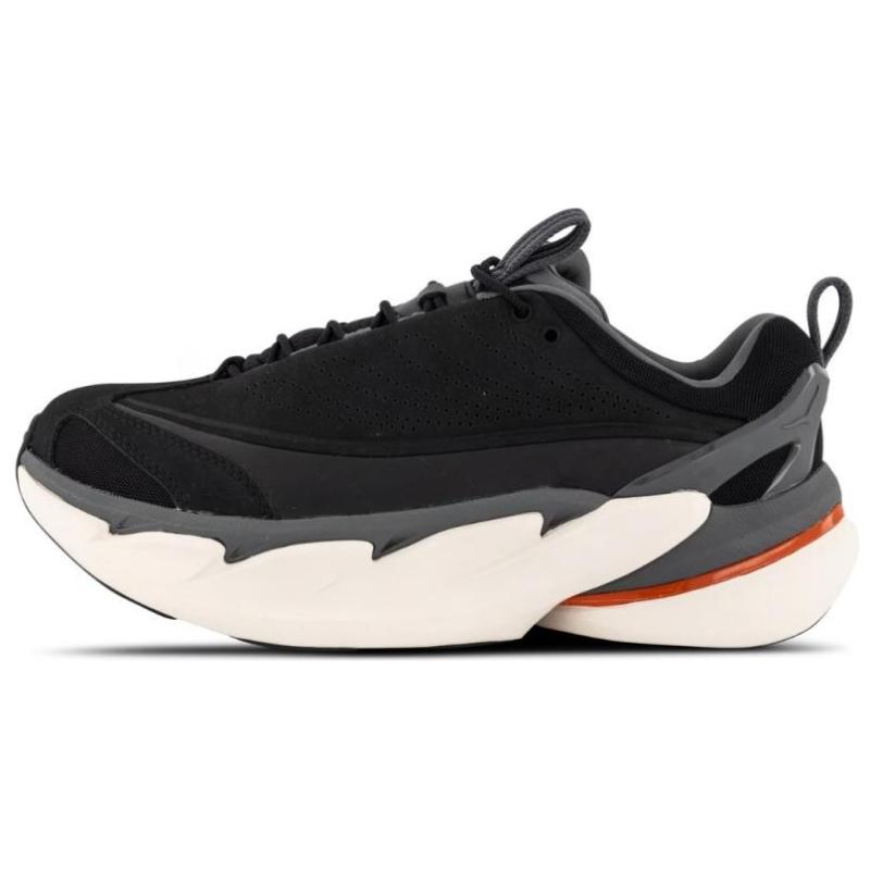 

Кросівки HOKA ONE ONE Elevon X Чорні Outer Orbit 1147550-BCKT 36⅔ чорний
