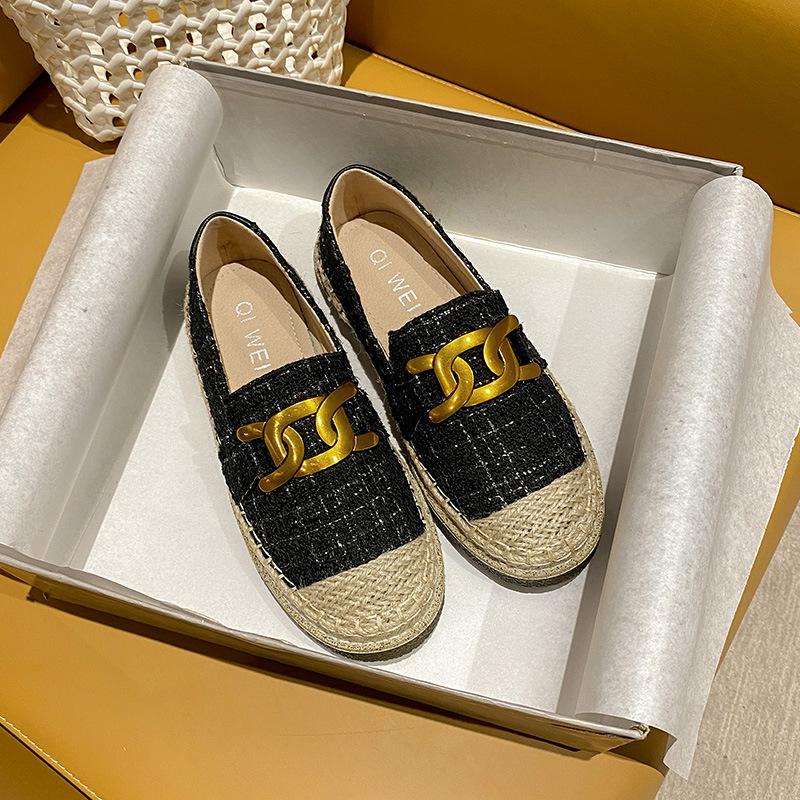 Xiaoxiangfeng fisherman shoes women's 2025 new flat-bottomed linen straw summer thick-soled lazy loafers