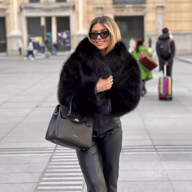 New fur coat women's short fox fur coat fashionable warm autumn and winter fur plush women's clothing