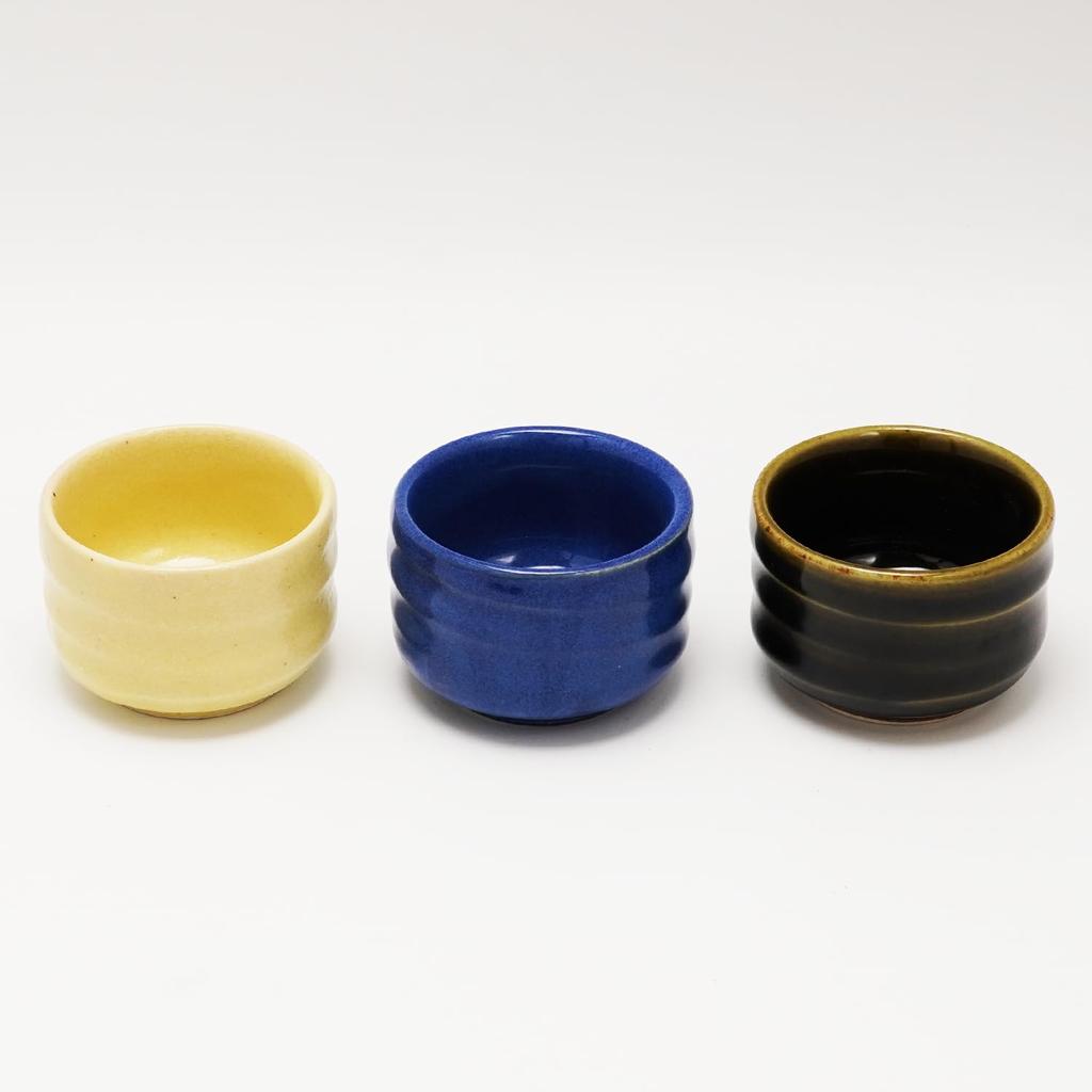 Fukubeya Mino ware glazed special sake cup choko set of 10 Standard design made in Japan Comes in a gift box Perfect for celebrations and presents -