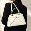 Borsa a mano Primavera Nuova Borsa da donna Francese di nicchia Borsa di lusso leggero Semplice per il pendolarismo Moda Borsa a spalla