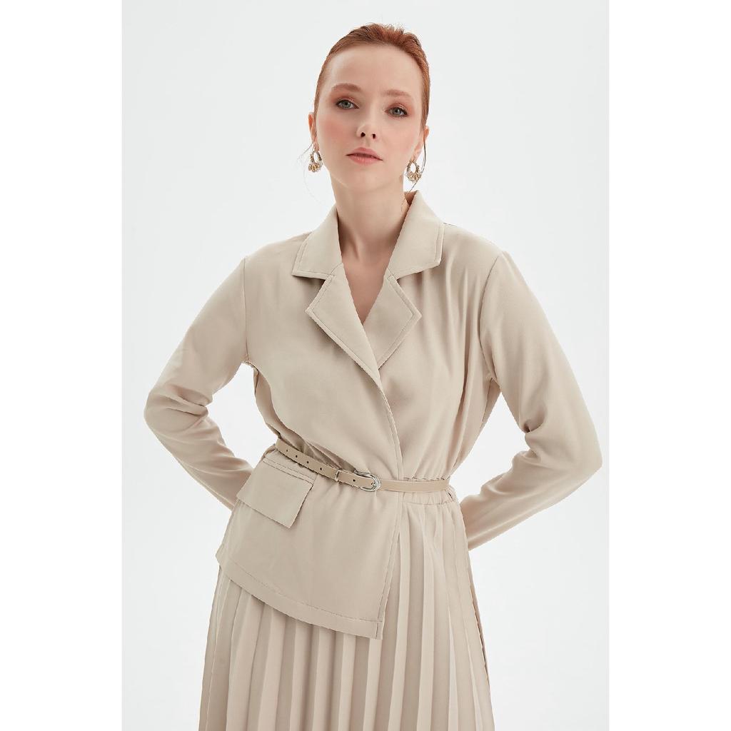 Meresinine Adeni kleit