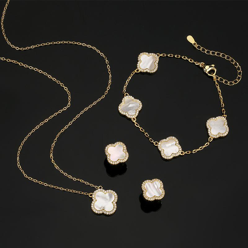 Schmuckset Natürliche Weiße Muschel Kleeblatt Ohrringe Halskette Armband Voll Damen High Fashion