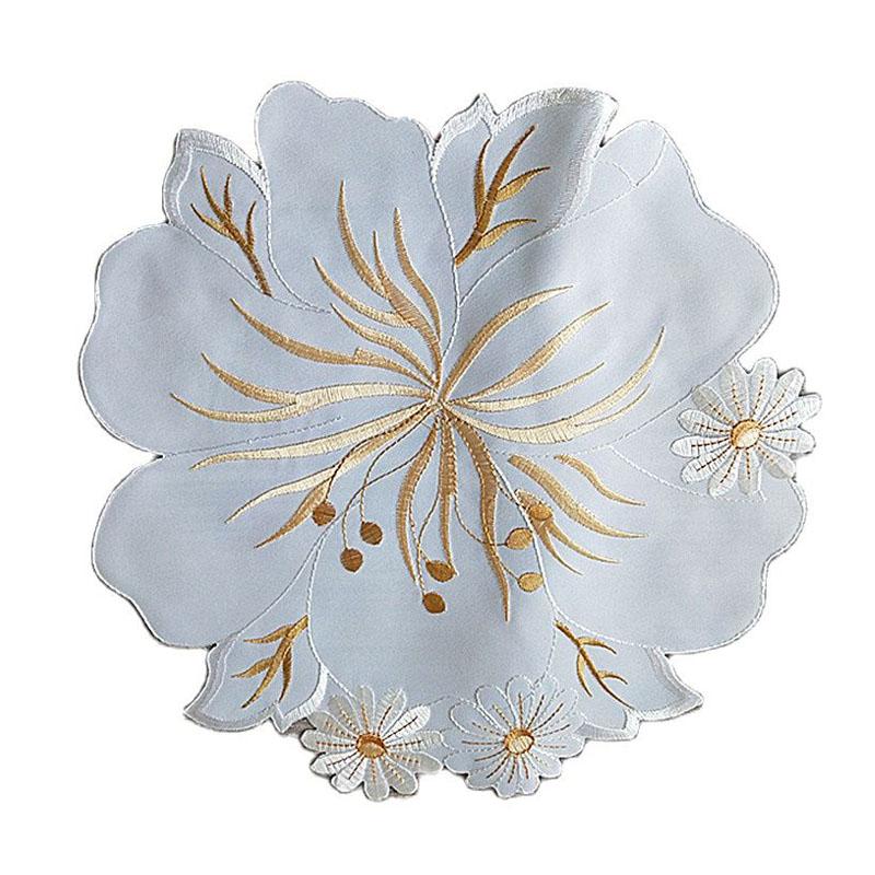HOT Christmas Flower Embroidery Table Place Mat Cloth Tea Placemat Dining Coaster Kitchen Table Decoration and Accessories