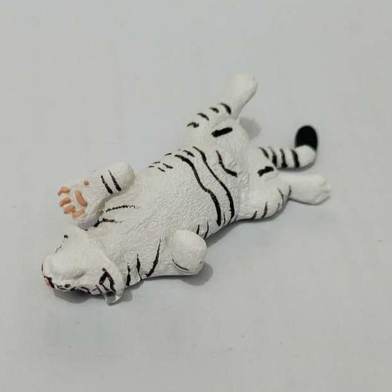 Japanese Animal Resin Refrigerator Magnets With Sleeping Bears Rabbits And Tigers For Home Decor