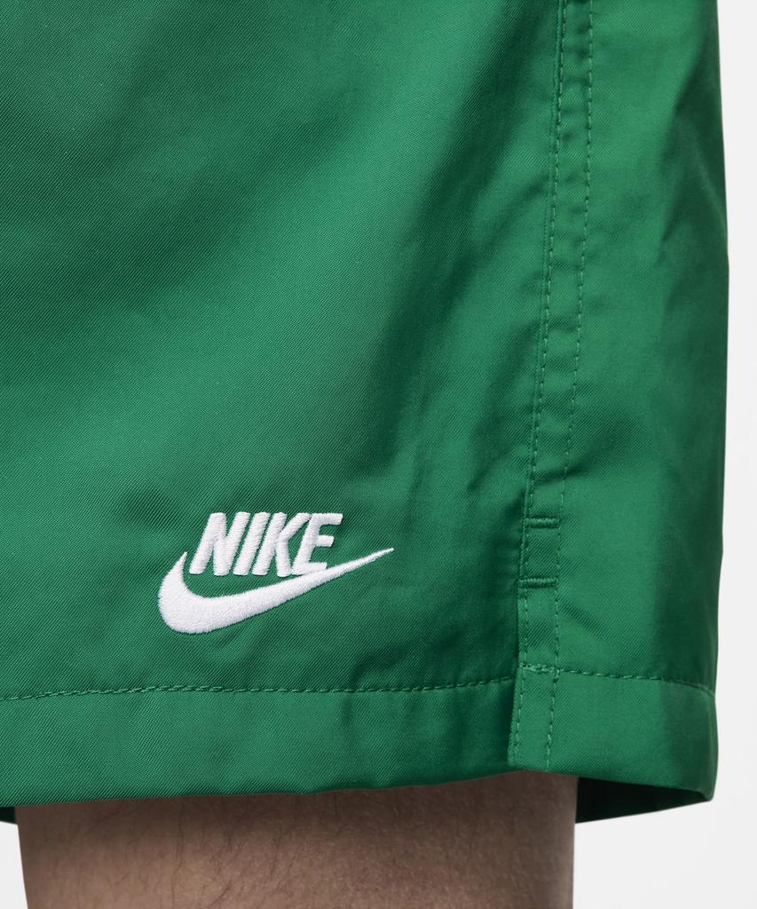 Naiki Club Woven Flow Shorts M - Malachite:White / Fn3308-365