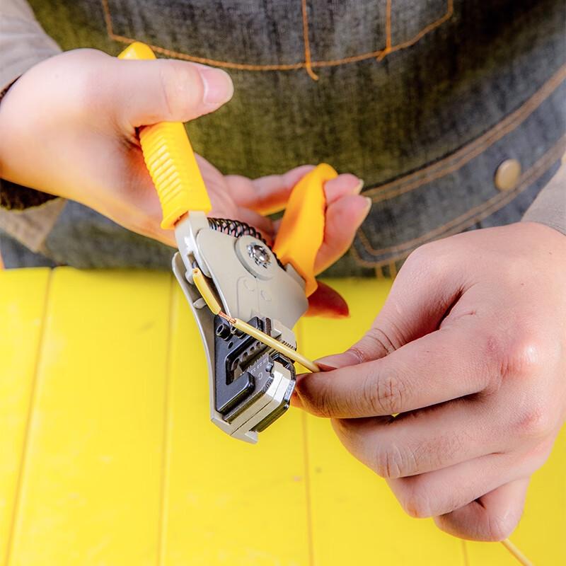 Deli Automatic Wire Stripper