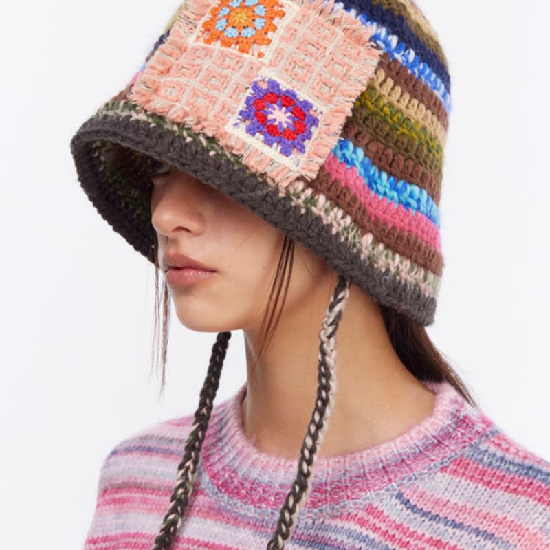 

The GREATEST String Knit Bucket Pink FREE