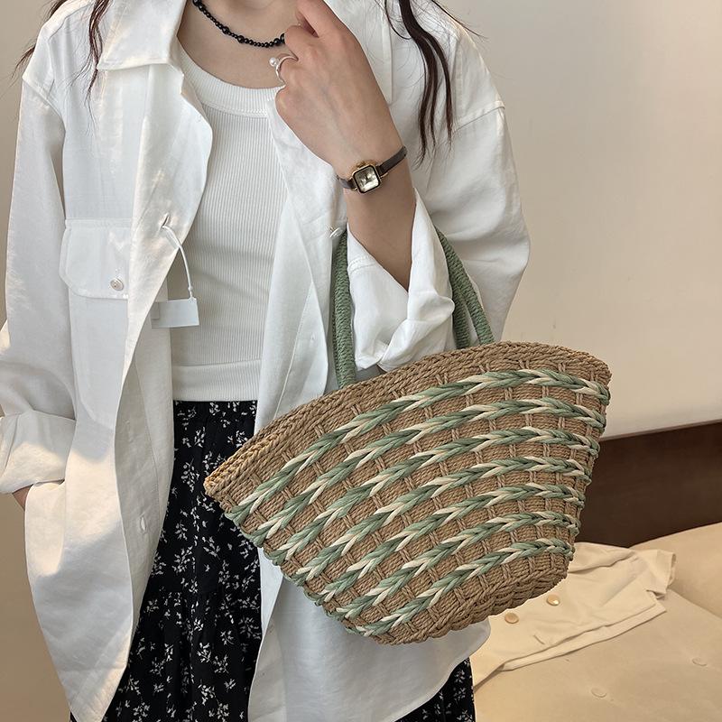 Summer popular portable large-capacity straw bag casual vacation style vegetable basket bag versatile woven armpit bag