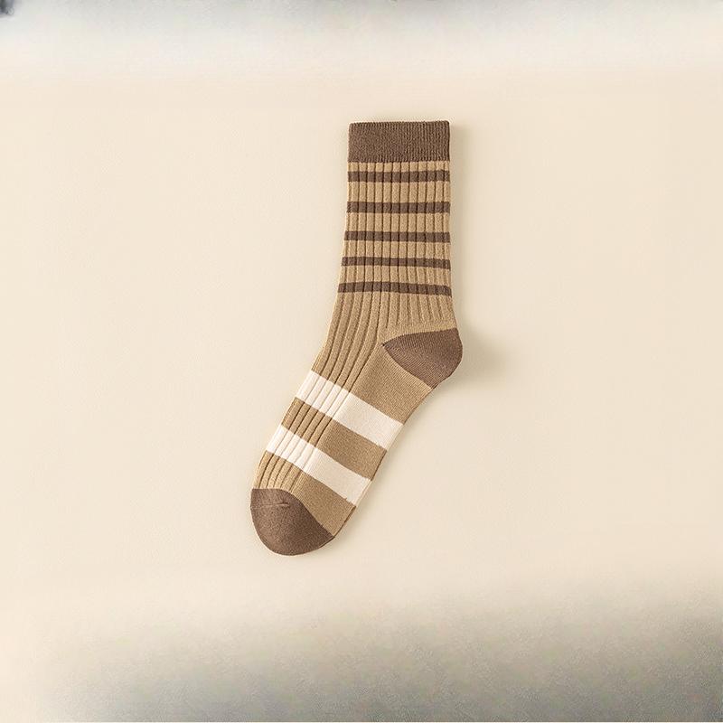 5 Pairs of Female Spring and Autumn Cotton Thin Style Sweat Absorbent Boneless Tube Stack Socks