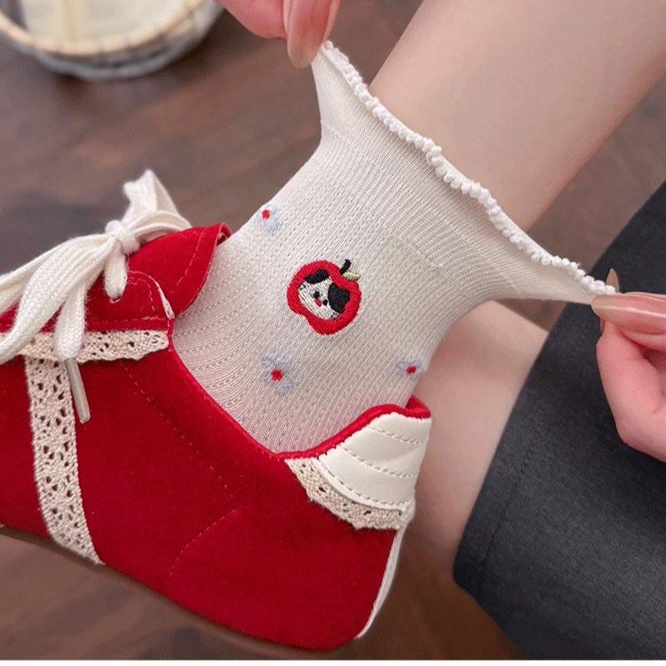 Spring-Summer Korean Style Red Embroidered Cartoon Cotton Ruffle Socks for Women