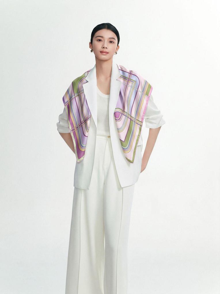 Women's 100% Mulberry Silk Scarf, 90cm Square, 14 Momme Shawl - Perfect Gift for Mother, Girlfriend, Birthday or Festival