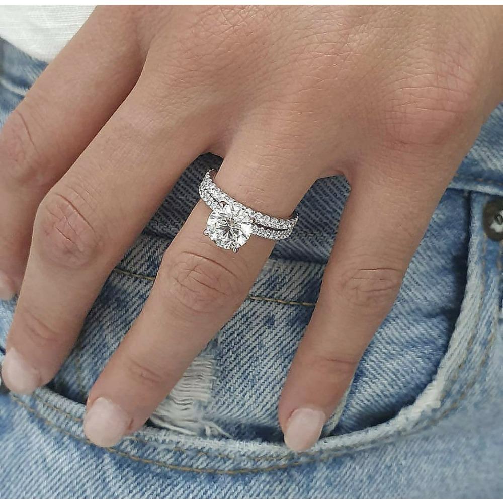 Vielseitige Straßendekorationen Geometrischer Punk Diamant Damenring Europäisch und Amerikanisch Verlobung