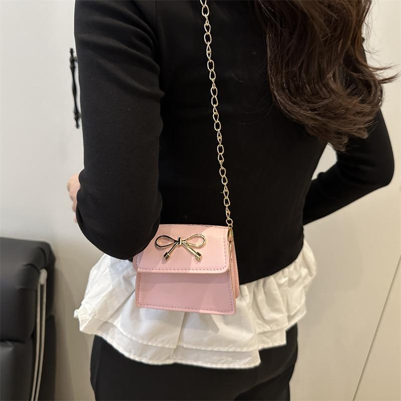Beautiful exquisite mini square bag summer new solid color bow chain shoulder messenger bag women
