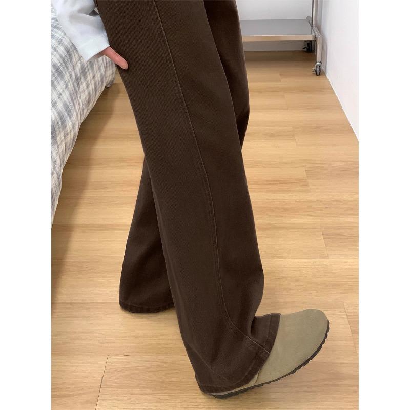 Coffee wide-leg jeans women's autumn and winter velvet pear-shaped figure high waist loose and thin scimitar pants