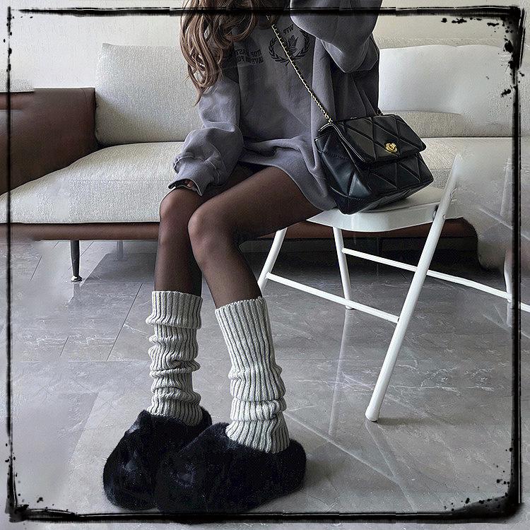 

Y2K Смугасті В язані Гетри Розкльошені Широкі Шкарпетки Lolita Зібрані High Weave, High Density