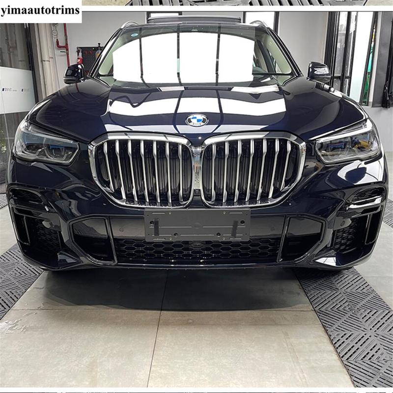 Front Fog Light Lamp Eyebrow Grille Air Intake Decoration Cover Trim For BMW X5 G05  - 2024 Black / Carbon Fiber Accessories