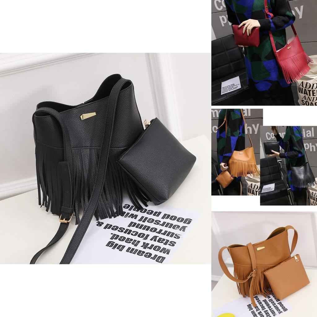 Timeless Leather Shoulder Messenger Bag Set For Women With Classic Appeal