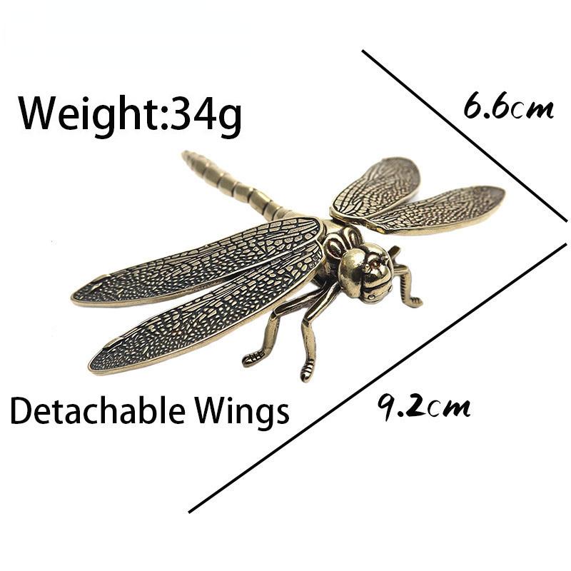 Módní mosazné figurky vážek Simulační zvířecí hračka Odnímatelná křídla Kancelářský stůl Malá ozdoba Dekorace do obývacího pokoje na TV skříňku