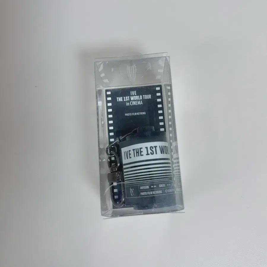 Ive Cinema World Tour Popup Store Film Key Ring Sell