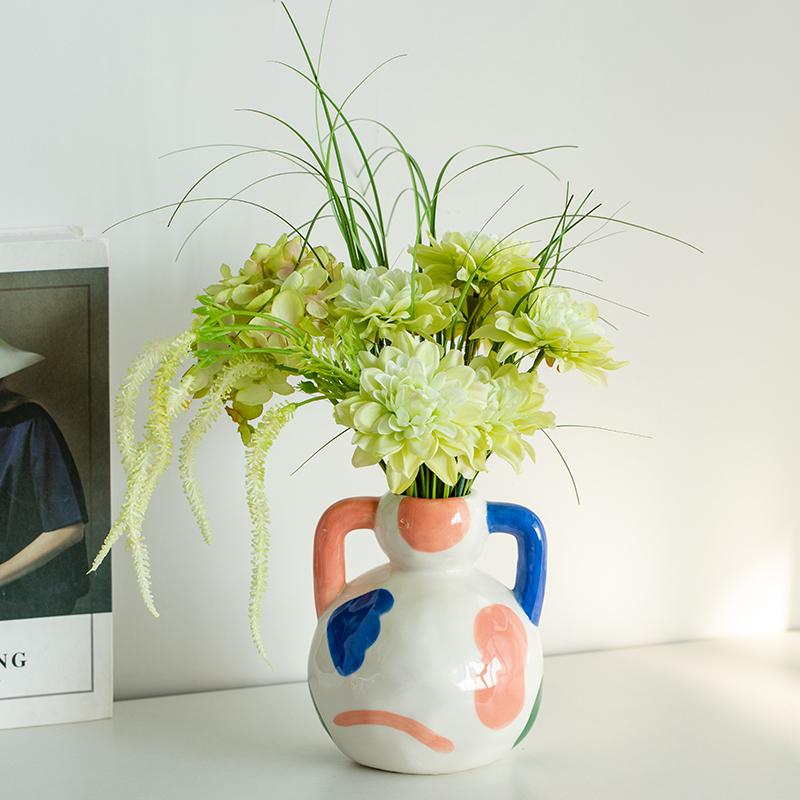 Handmade painted ceramic vase hotel exhibition niche flower ware Creative ceramic decorative vase Flower Arrangement Decoration