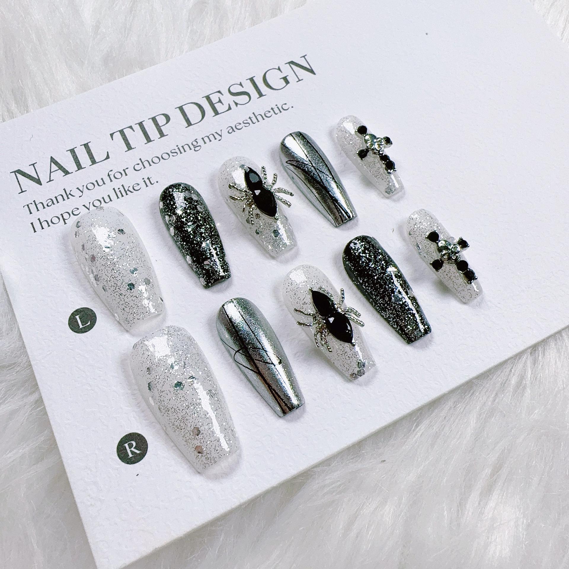 Handmade Dark Gothic Empress Heart Nails - Sparkly Manicure Ornaments