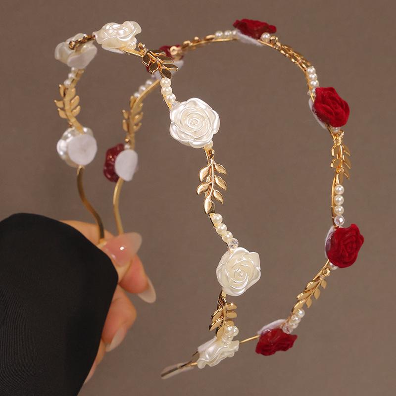 Rose Pearl Headband: French Retro High-End Hair Accessory with Wheat Ear Design