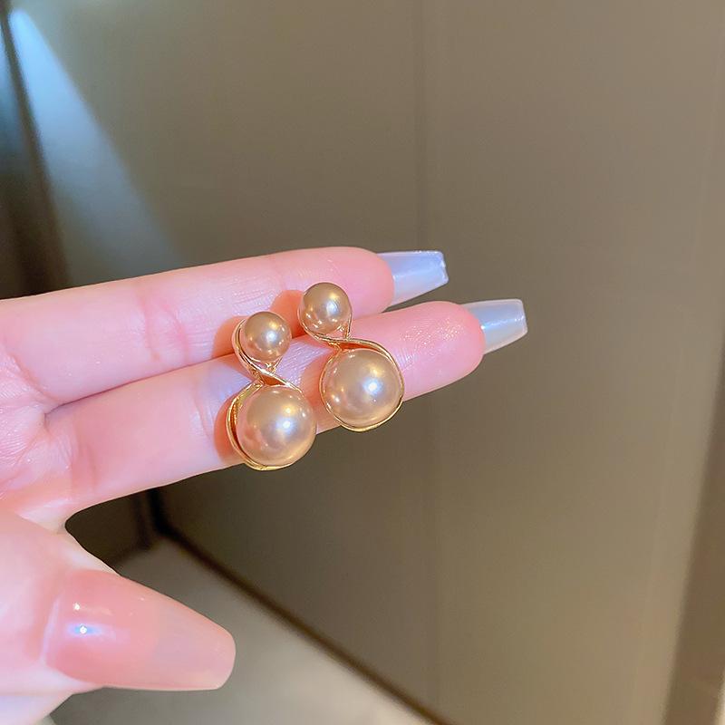 Mori sweet diamond-set love flower earrings temperament small fresh stud earrings personality cute girl heart earrings