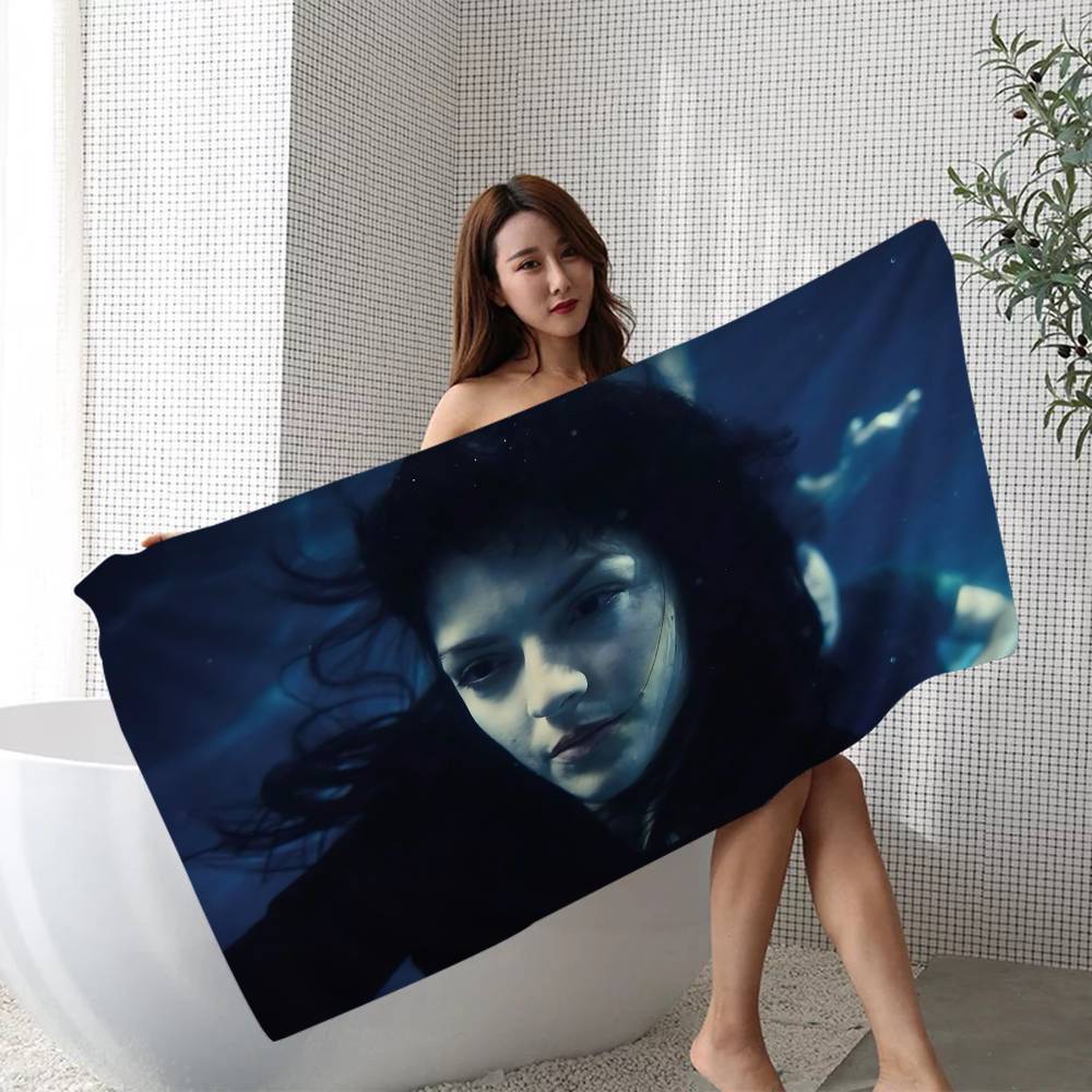 

Pop Band The M-Marias Bath Towel Microfiber Soft Water Absorbing Breathable For Girl Kids Decorative Cartoon Beach Towel W30*H60(CM)
