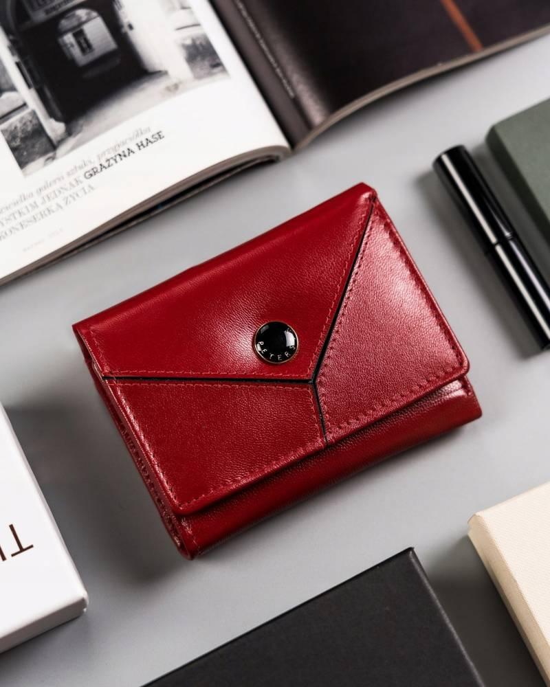 Classic, small women's wallet made of natural leather - Peterson