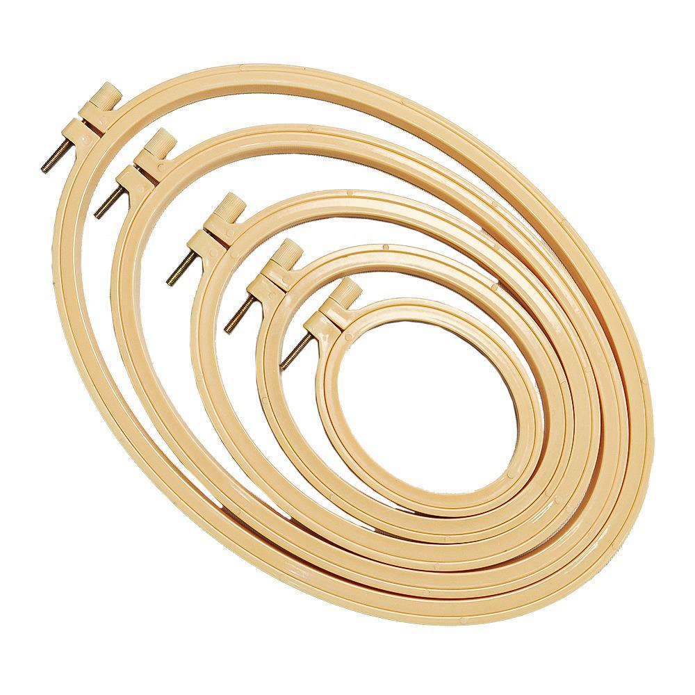 Adjustable Plastic Bamboo-Style Embroidery Hoop for DIY Cross Stitch and Fabric Stretching