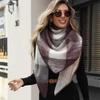 Ins Stilvoller Karierter Farbiger Dreiecksschal Damen Nordischer Stil Schick Damen Warm Mohair Quasten Schal Nacken Dreieck Winter Weiblich