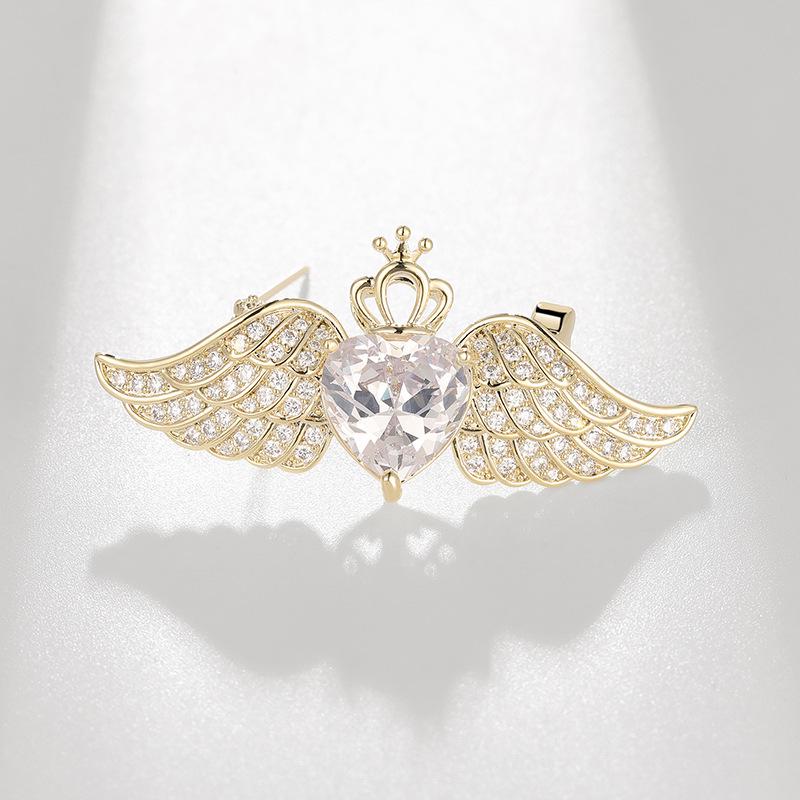 Bo Xin Yun Zirconia Heart  Wings Brooch - Anti-exposure Lapel Pin for Cardigans and Sweaters