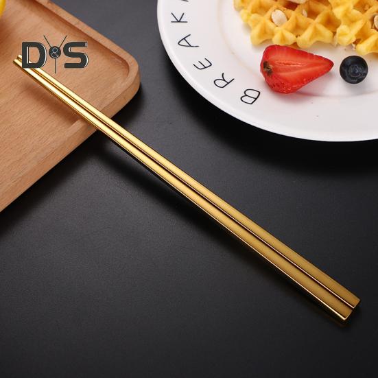 1 Pair 5 Styles Food Chopsticks Rust Proof Practical Portuguese Style Tableware Food Chopsticks