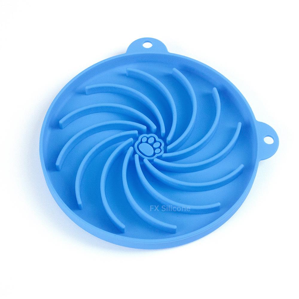 Pet Slow Feeder Silicone Licking Plate for Cats & Dogs, Non-Slip & Anti-Choking Design
