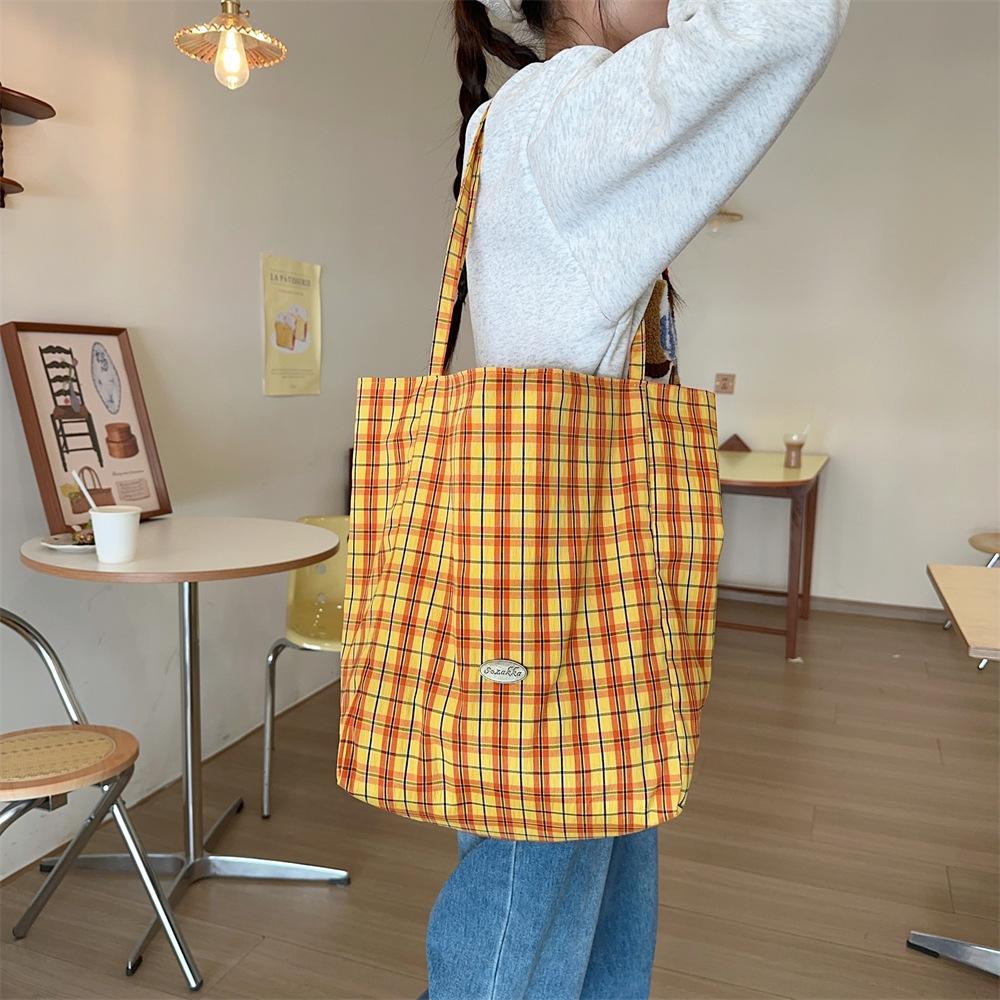 Large Capacity, Minimalist, Single Shoulder Checkered Bag, Lightweight, Commuting Canvas Bag, Double-sided, Dual-use Tote Bag
