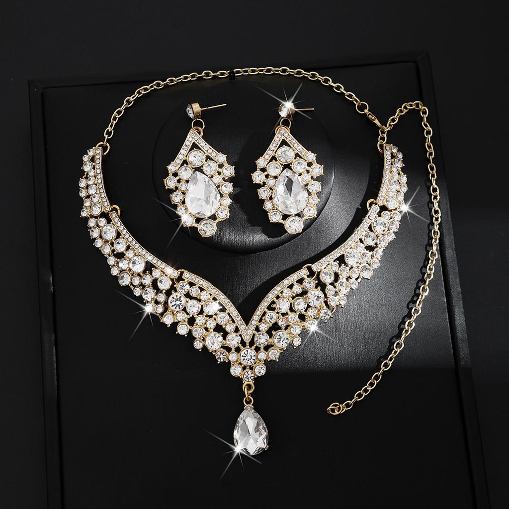 2026 Big Water Drop Jewelry Direct Sales European and American Necklaces Earrings Two-piece Set Flower Bride Retro High-end Design Set