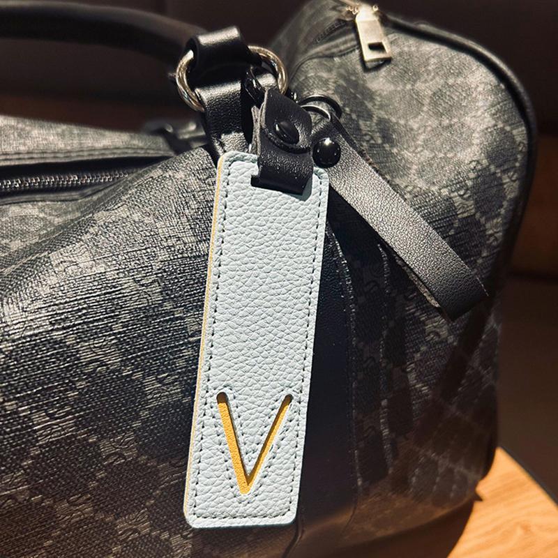 Fashion 26 Letters Key Chain Pu Leather Alphabet Letter Keyring Car Key Accessories Business Key Holder Women Bag Pendant Decor