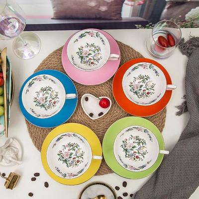 Bone China Kaffeetasse Untertasse Set Keramik Rote Teetasse Untertasse Handbemalt Goldrand Rosa Kaffeetassen Valentinstagsgeschenk